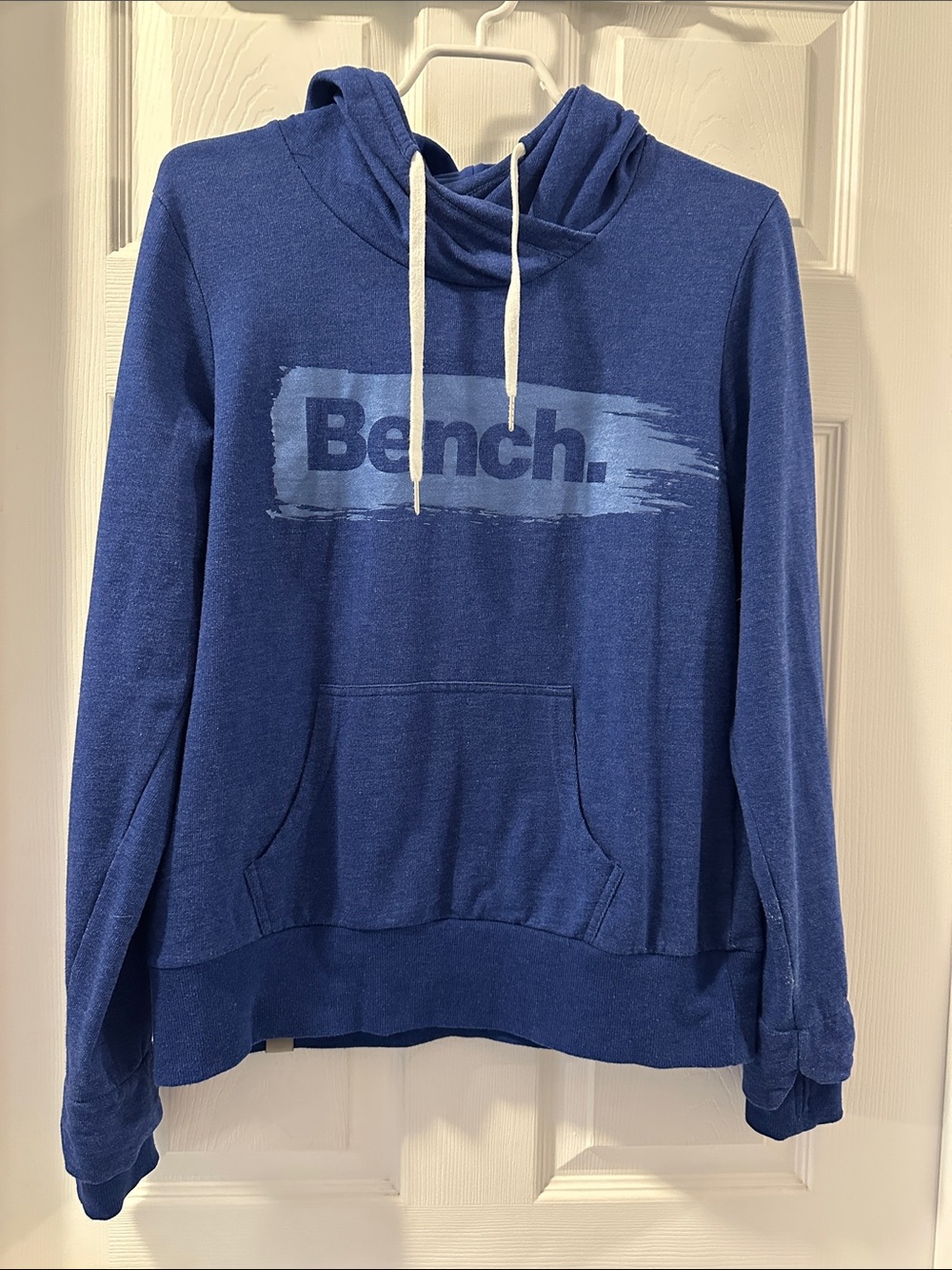 BENCH Women’s Prettiest Blue Hooded Pullover Sweatshirt Sz L Casual Comfy EUC 🌸💕
